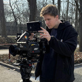 Headshot of Tom Gottschalk, Director & Cinematographer at Seceda Studios